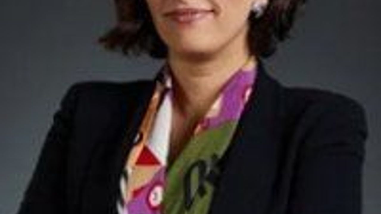 Evrim Rızvanoğlu kimdir?