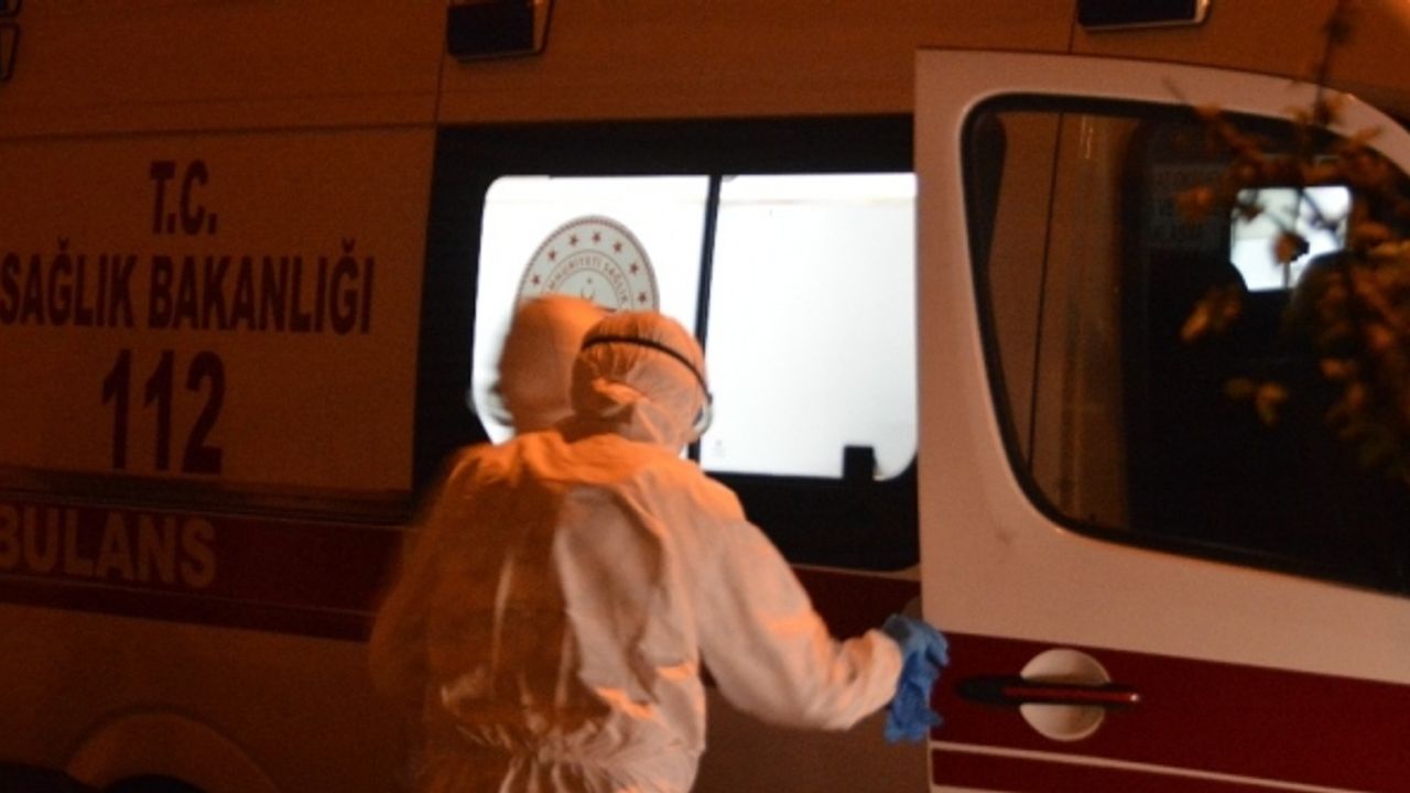 İstanbul'da bir aile “korona virüs” şüphesiyle hastanede!