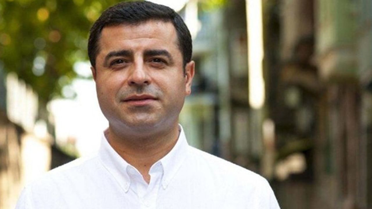 Selahattin Demirtaş: "Bir akşam Tayyip Bey'in evine neredeyse gidecektim"