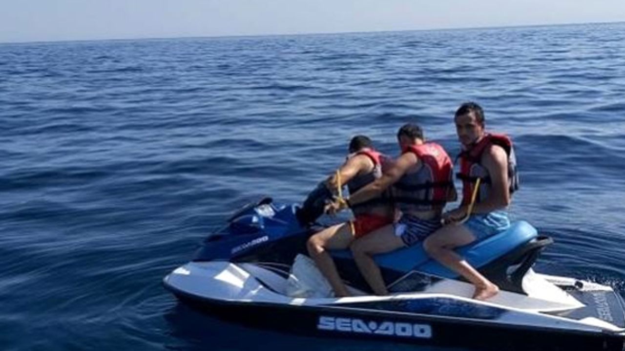 Yunan adasına kaçmaya çalışan eski askerlerden şok ifade: Kaçmıyorduk, Jetski ile gezmeyi seviyoruz