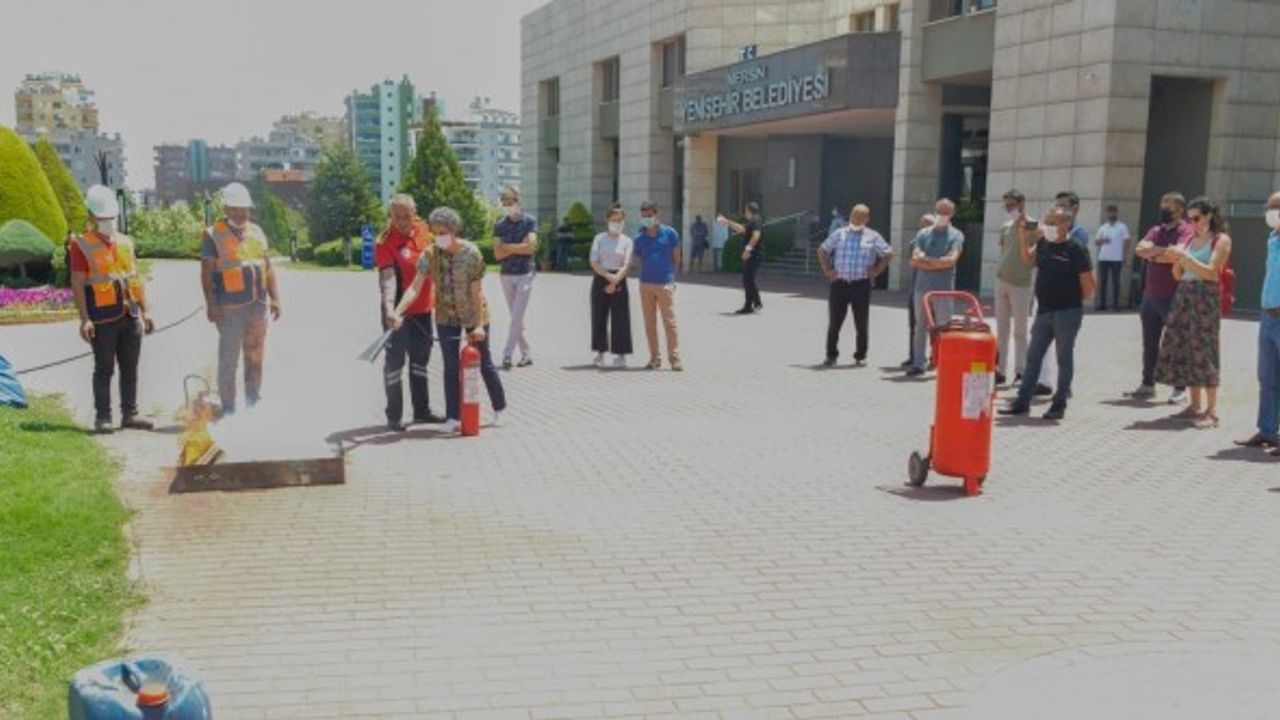Yenişehir Belediyesi personeline yangın eğitimi verildi
