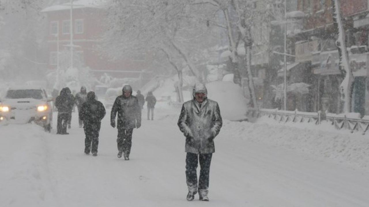 Meteorolojiden kuvvetli kar ve rüzgar uyarısı