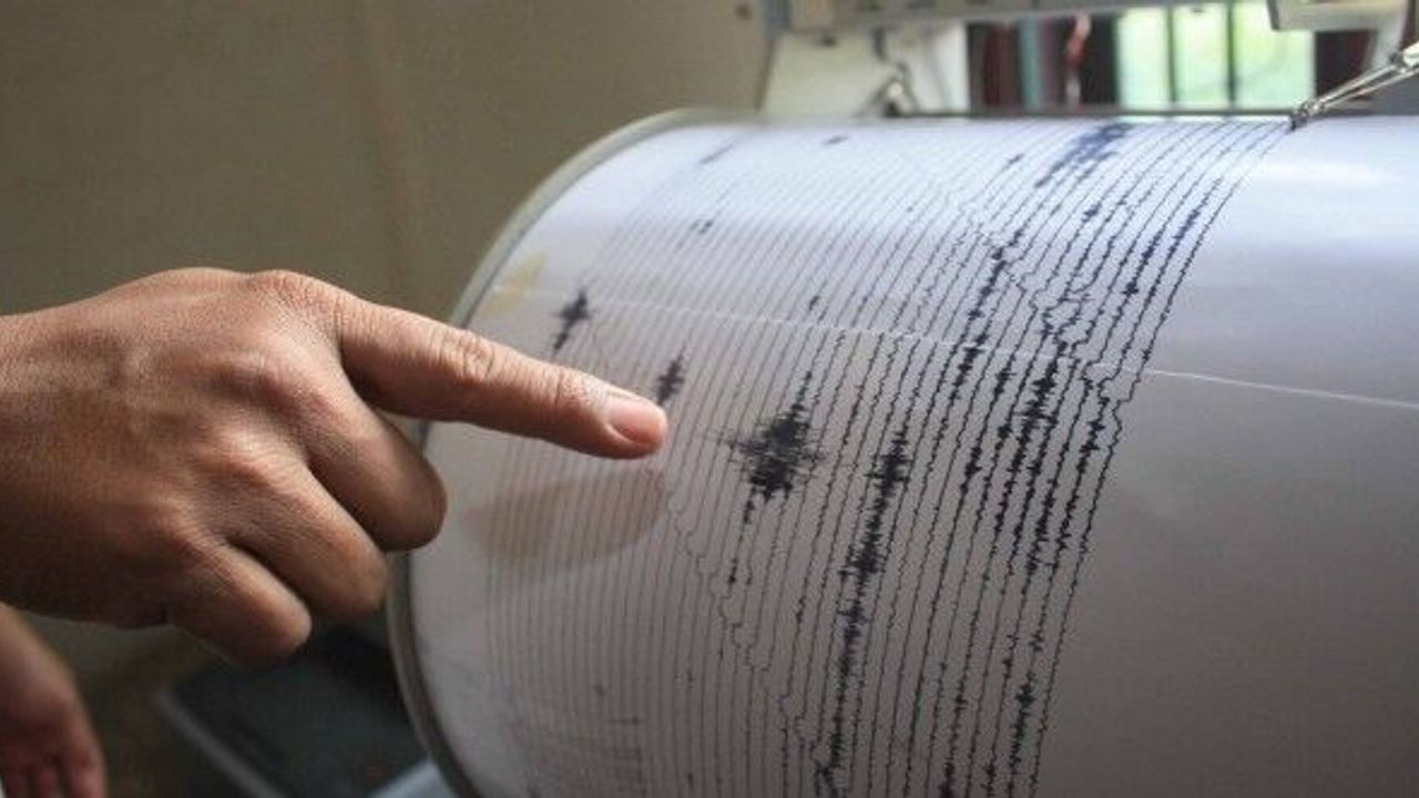 Türkiye'de deprem riski: MTA diri fay hattı haritasını açıkladı