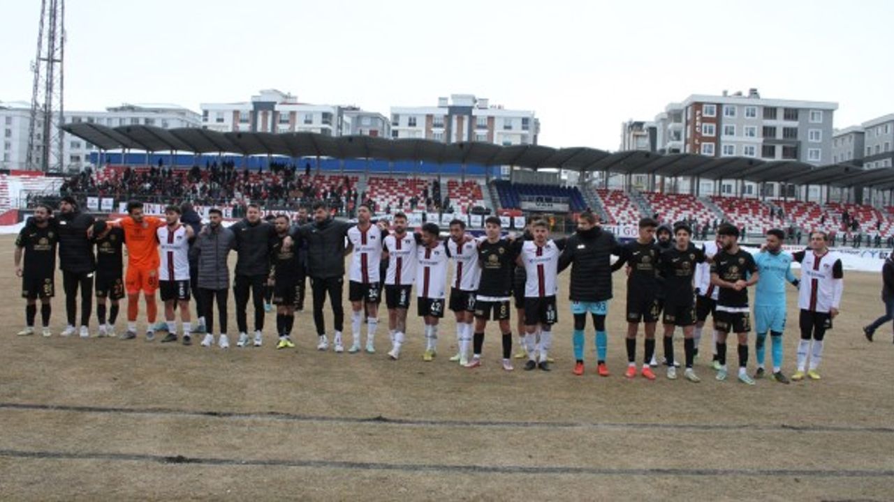 Vanspor ile Amedspor dostluk maçında elde edilen gelir belli oldu!