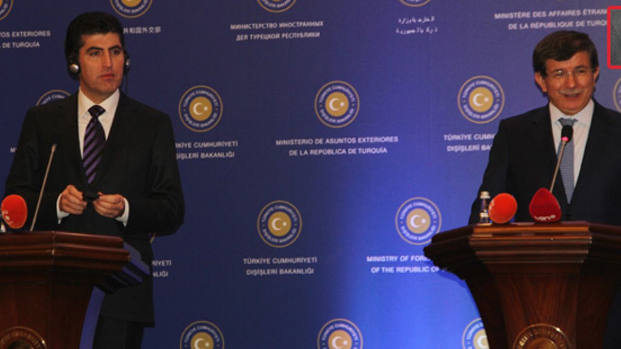 Davutoğlu ve Barzani Van'da Basın Toplantısı Düzenledi