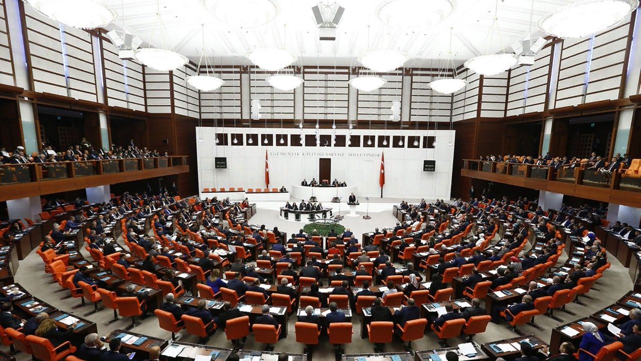 Milletvekilliği aday adaylığı için siyasi partilerin istediği şartlar