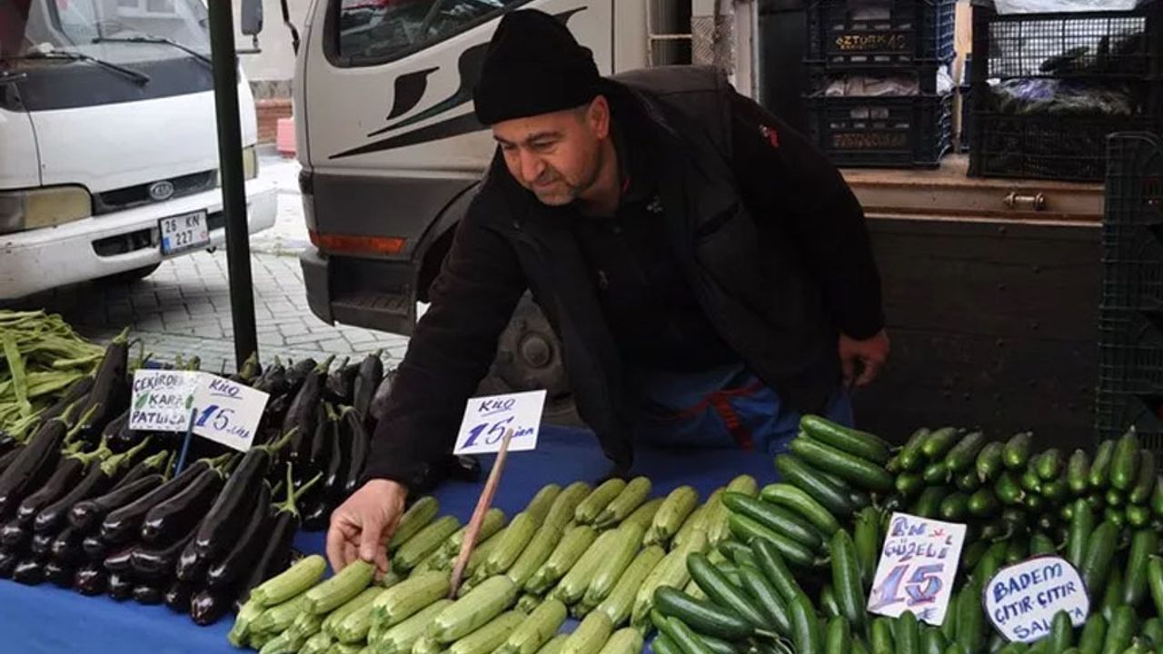 Erdoğan imzaladı! Meyve-sebze fiyatları için yeni hamle