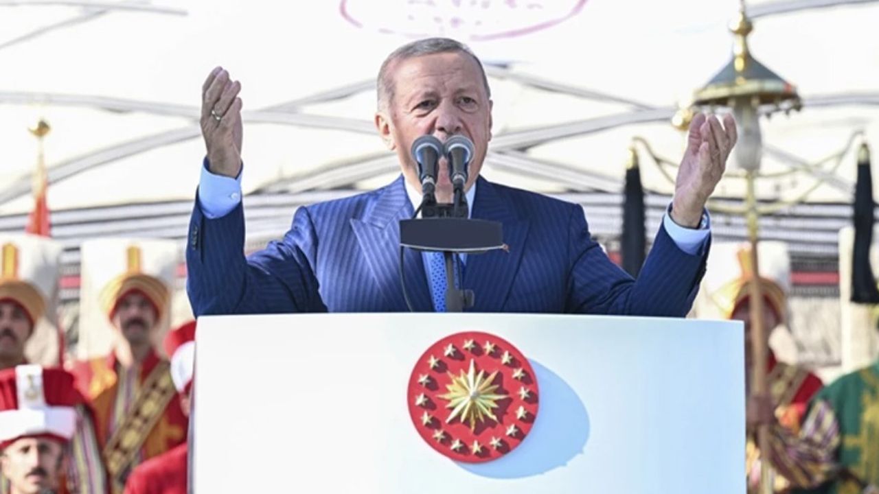 Erdoğan'dan tarihi günde tarihi mesaj