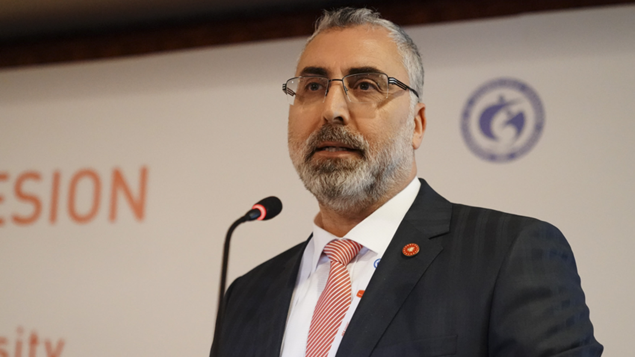 Çalışma ve Sosyal Güvenlik Bakanı Vedat Işıkhan'dan ekonomi mesajı