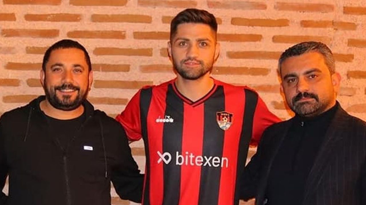 Van Spor'dan ayrılan Tayyib Kanarya Erbaaspor ile anlaştı.