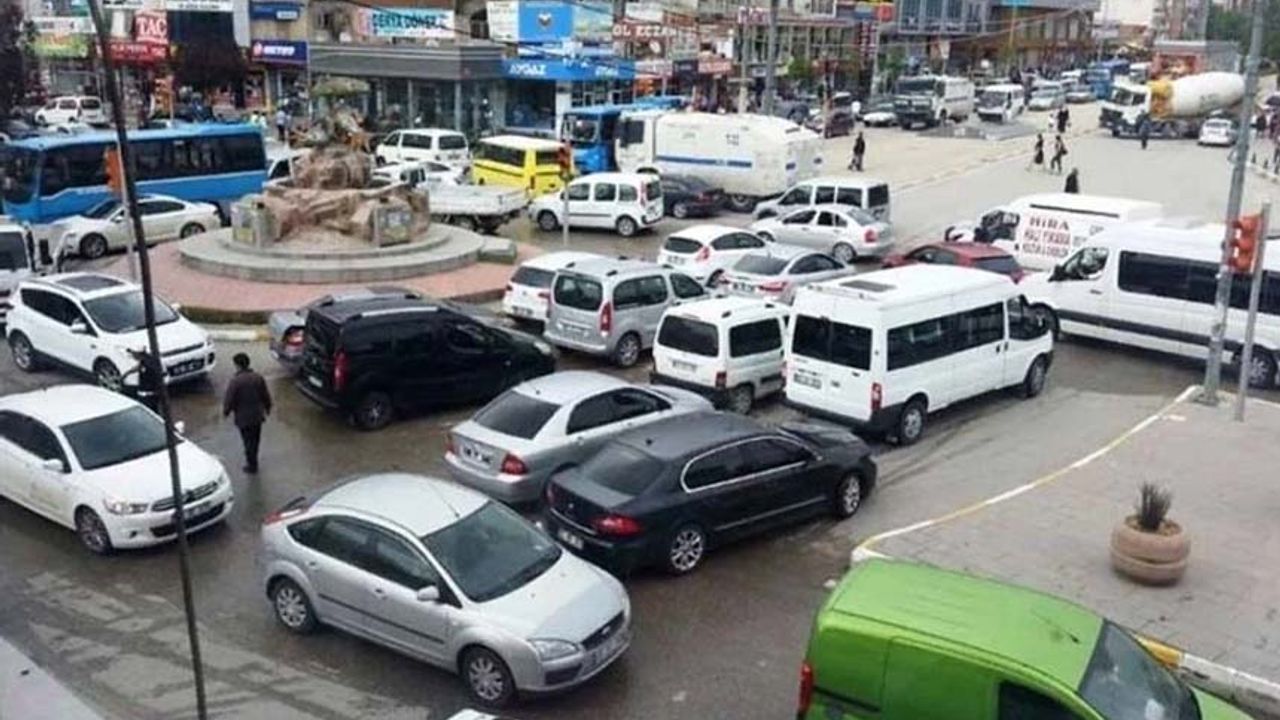 Van’da trafiğe kayıtlı araç sayısı arttı