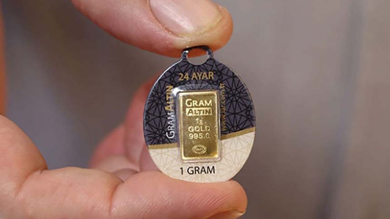 Gram altın rekor kırdı, çeyrek altın 3 bin lirayı aştı