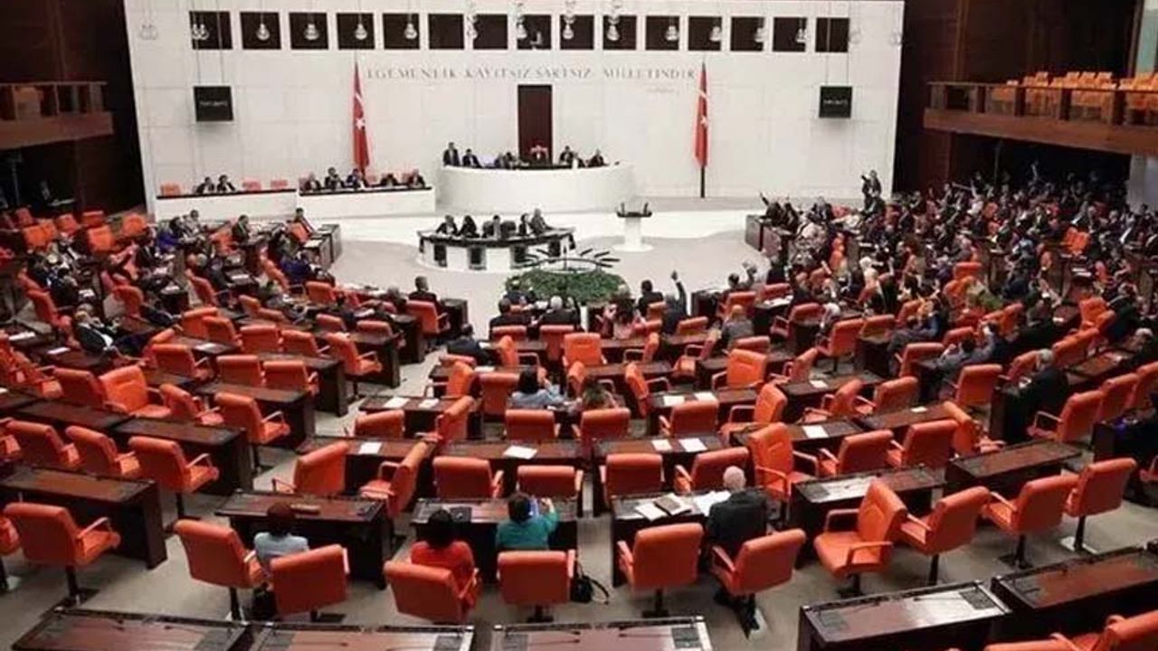 Türk askerinin görev süresinin uzatılmasına ilişkin tezkere Meclis'te