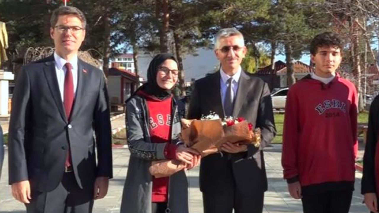 Milli Eğitim Bakan Yardımcısı Naif Yılmaz Erciş'te