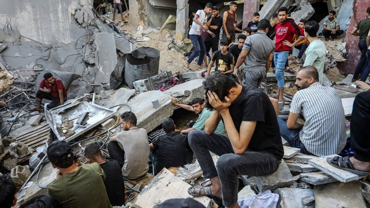 Gazze'de can kaybı 18 bine yaklaştı!