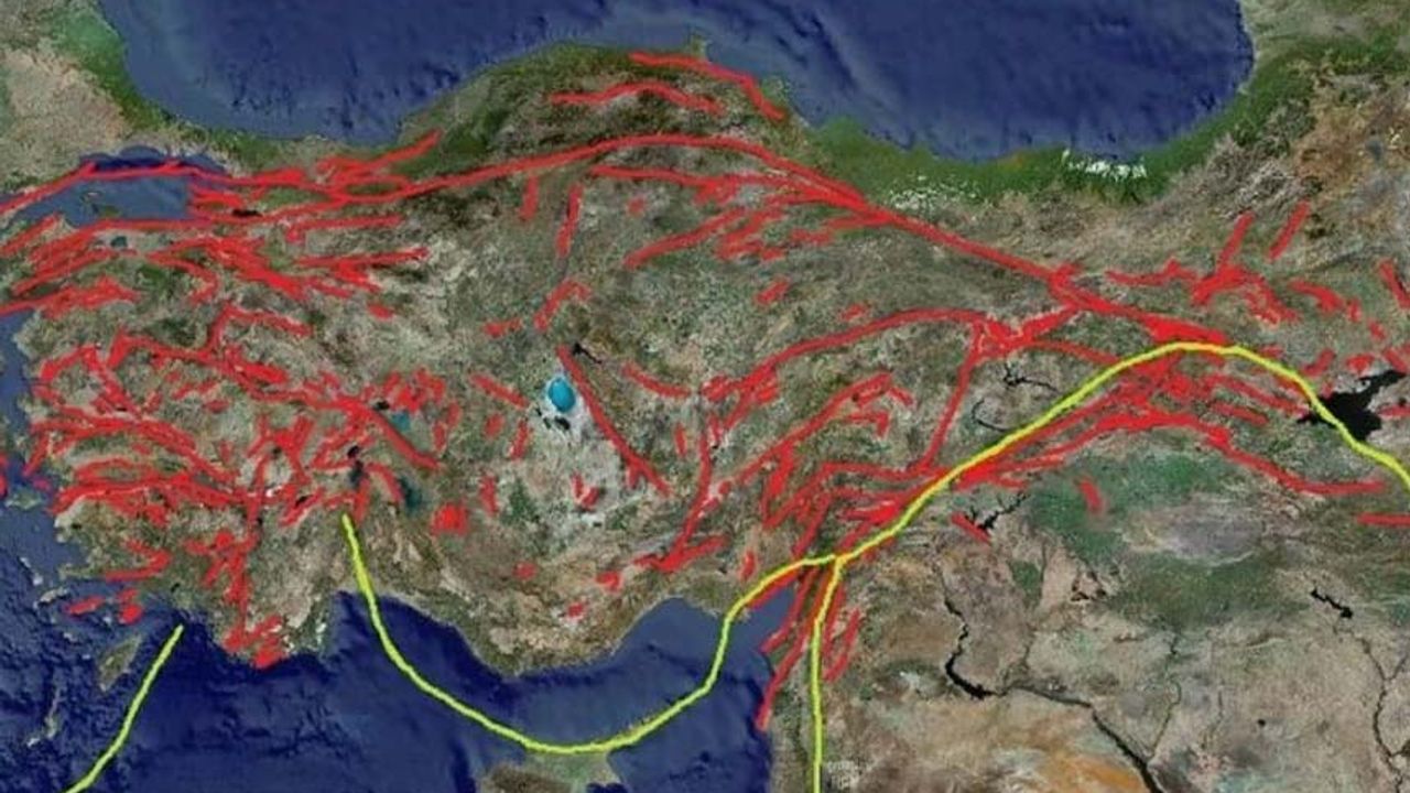Türkiye Fay Hattı Haritası 2024! MTA diri fay hatları hangi illerden geçiyor?