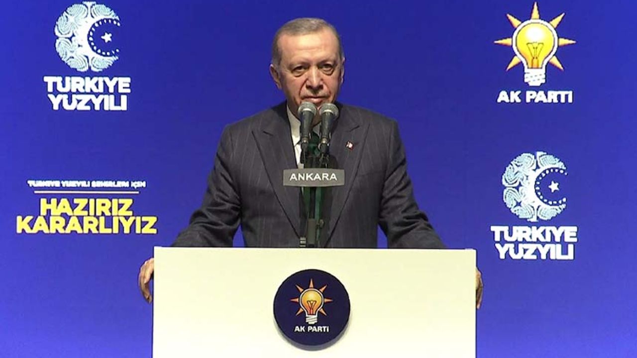 Cumhurbaşkanı Erdoğan 48 ilin belediye başkan adayını açıkladı