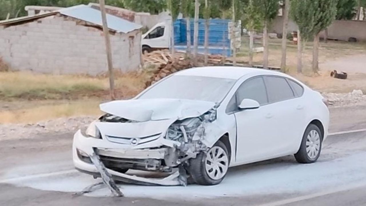 Van'da trafik kazası: 3 yaralı