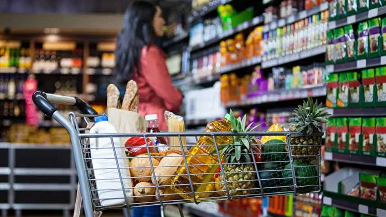 Marketler pazar günleri kapalı mı olacak?