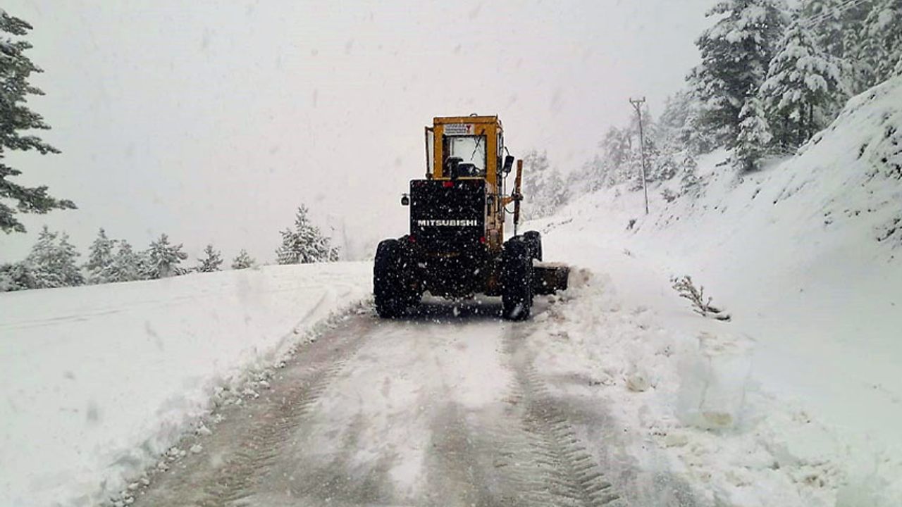 Van’da kar 287 yolu ulaşıma kapattı!