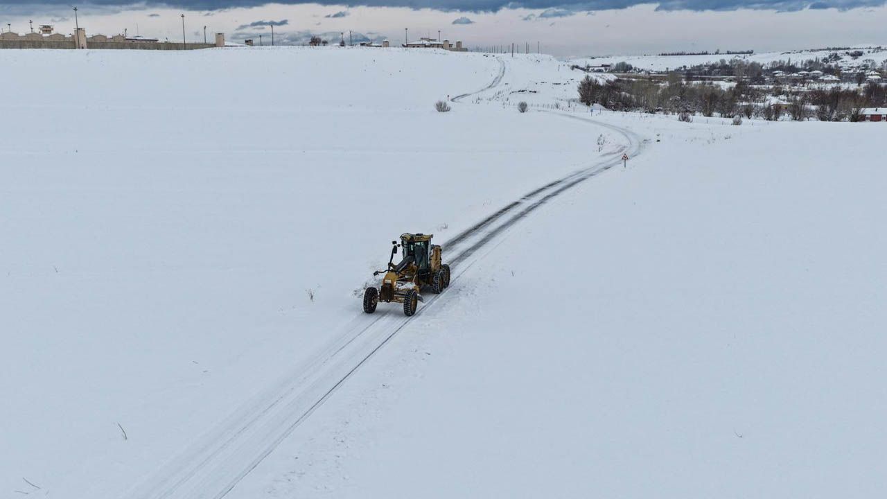 Van'da kapalı yol sayısı 25'e düştü