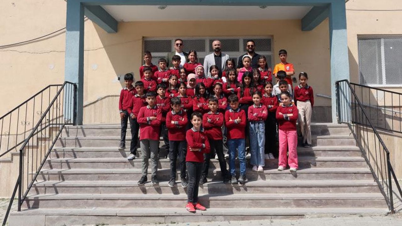 Vanlı öğrencilerden önemli başarı