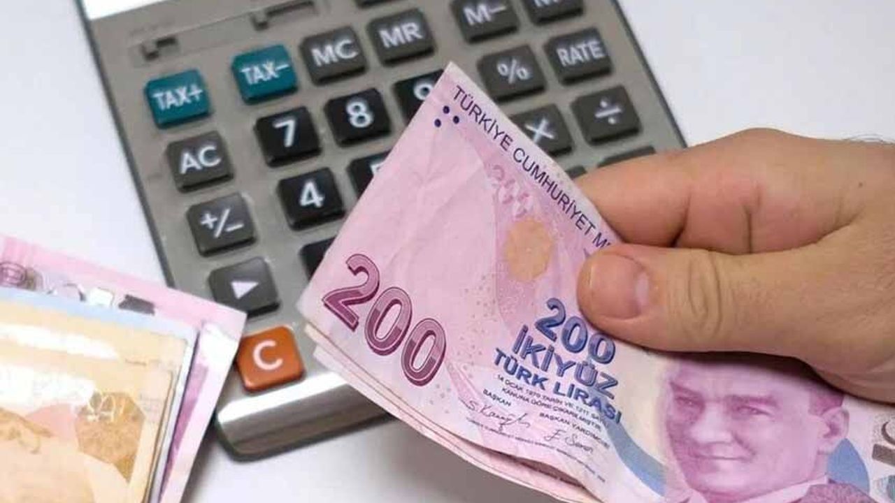 Emekli ve memur maaşı için rakam verildi