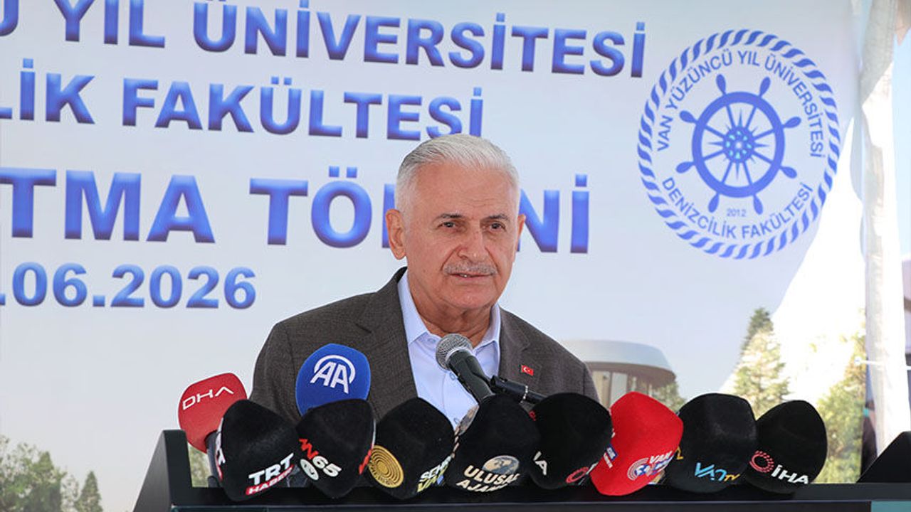 Binali Yıldırım Van'da konuştu: Van Gölü değil Van Denizi!