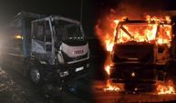 Van'da çöp kamyonu alev alev yandı