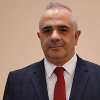 Hakan Nalbantoğlu kimdir?
