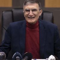 Aziz Sancar Kimdir?