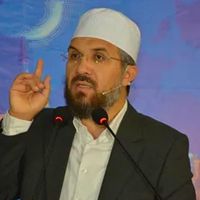 İhsan Şenocak Kimdir?