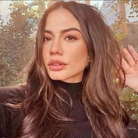 Demet Özdemir Kimdir?