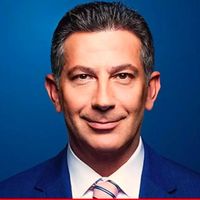 Deniz Bayramoğlu Kimdir?