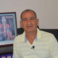 Dertli Divani Kimdir?