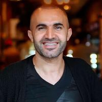 Hakkı Akdeniz Kimdir?