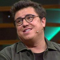 İbrahim Büyükak Kimdir?