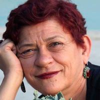 Işıl Özgentürk Kimdir?