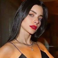 Merve Boluğur Kimdir?