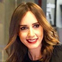 Nazlı Çelik Kimdir?