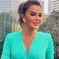 Özlem Yıldız Kimdir?