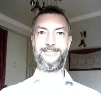 Refet Gürkaynak Kimdir?