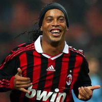 Ronaldinho Gaúcho Kimdir?