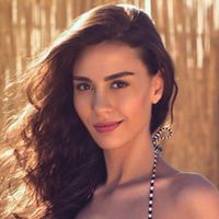 Rüveyda Öksüz Kimdir?