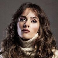 Tuğba Çom Makar Kimdir?