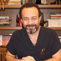 Ümit Aktaş Kimdir?