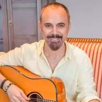 Ümit Sayın Kimdir?