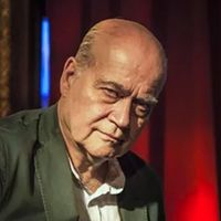 Vedat Sakman Kimdir?