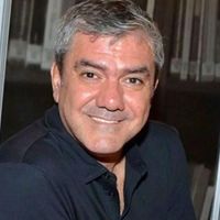 Yılmaz Özdil Kimdir?