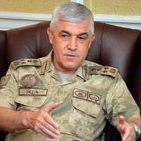 Arif Çetin Kimdir?